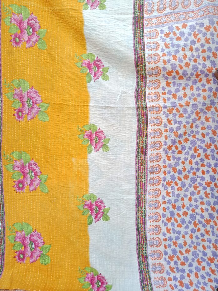 Vintage Kantha Quilts, Throw Blankets, Bedspreads & Wholesale Quilts