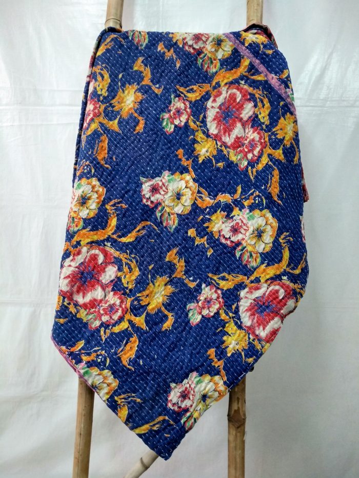 Vintage Kantha Quilts, Throw Blankets, Bedspreads & Wholesale Quilts