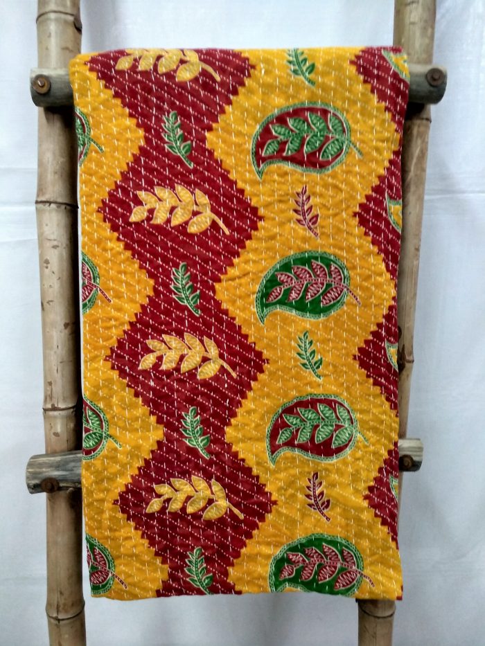 Vintage Kantha Quilts, Throw Blankets, Bedspreads & Wholesale Quilts