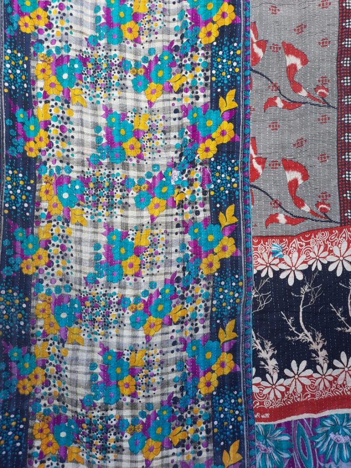 Vintage Kantha Quilts, Throw Blankets, Bedspreads & Wholesale Quilts