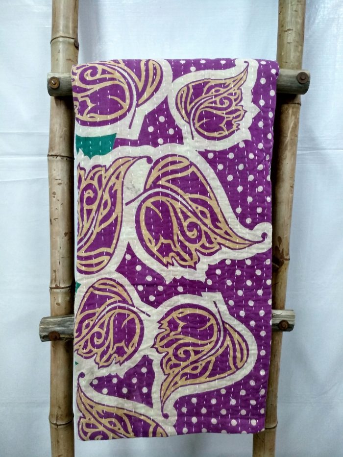 Vintage Kantha Quilts, Throw Blankets, Bedspreads & Wholesale Quilts