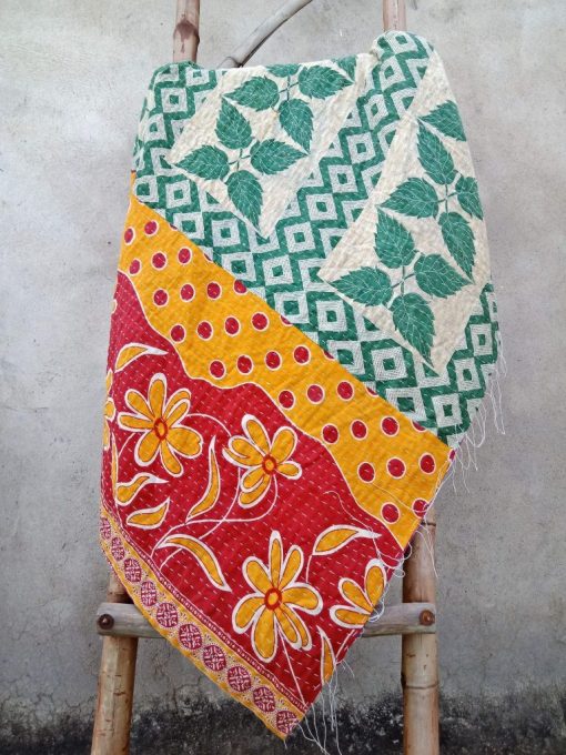 Leaves Floral Kantha Throw