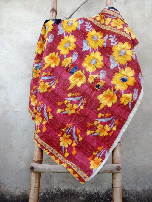 Online Floral Vintage Kantha Twin Quilt