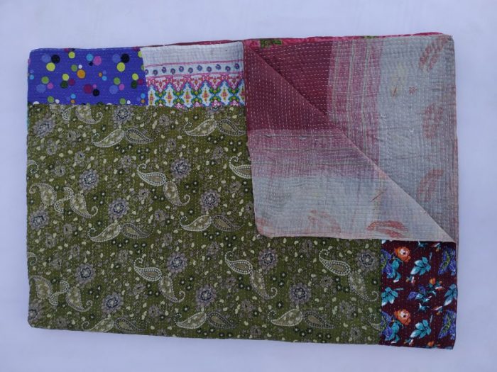 Vintage Kantha Quilts, Throw Blankets, Bedspreads & Wholesale Quilts