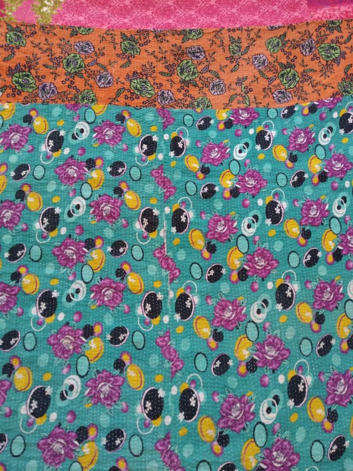 Vintage Kantha Quilts, Throw Blankets, Bedspreads & Wholesale Quilts