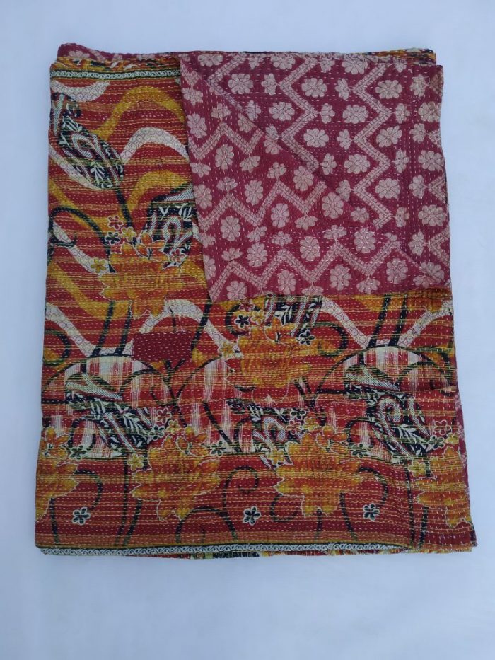 Vintage Kantha Quilts, Throw Blankets, Bedspreads & Wholesale Quilts