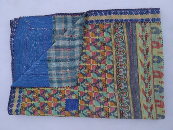 Vintage Kantha Quilts, Throw Blankets, Bedspreads & Wholesale Quilts