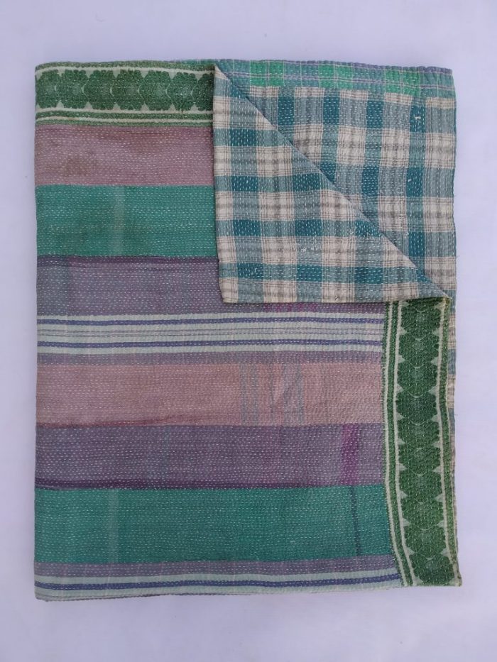 Vintage Kantha Quilts, Throw Blankets, Bedspreads & Wholesale Quilts