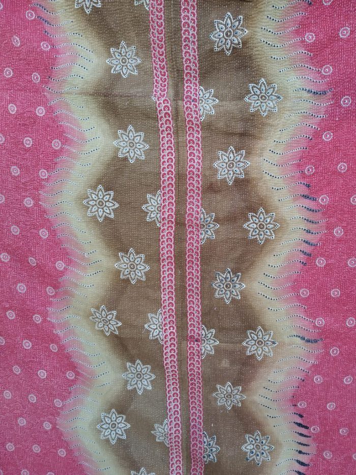 Vintage Kantha Quilts, Throw Blankets, Bedspreads & Wholesale Quilts