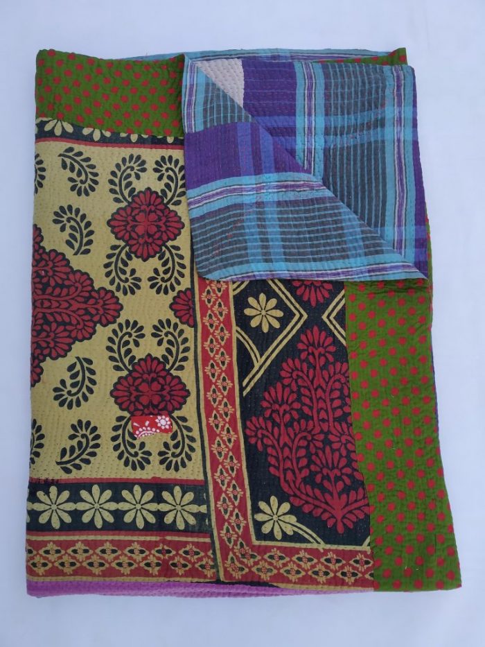 Vintage Kantha Quilts, Throw Blankets, Bedspreads & Wholesale Quilts