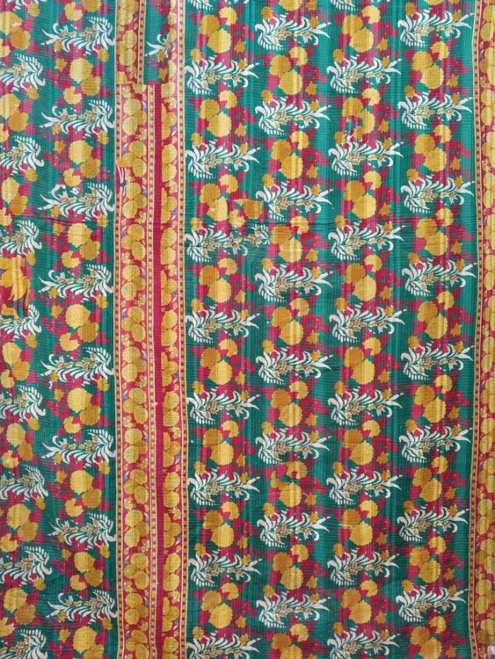 Vintage Kantha Quilts, Throw Blankets, Bedspreads & Wholesale Quilts