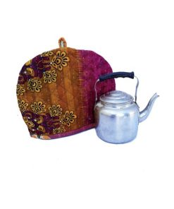 Alternative view of Sari Kantha Tea Cozy