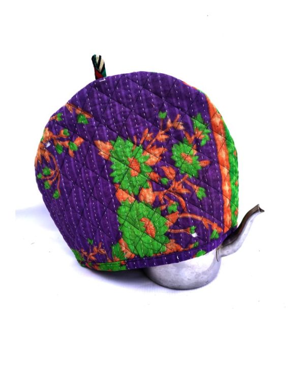 Alternative view of Maniona Kantha Tea Cozy