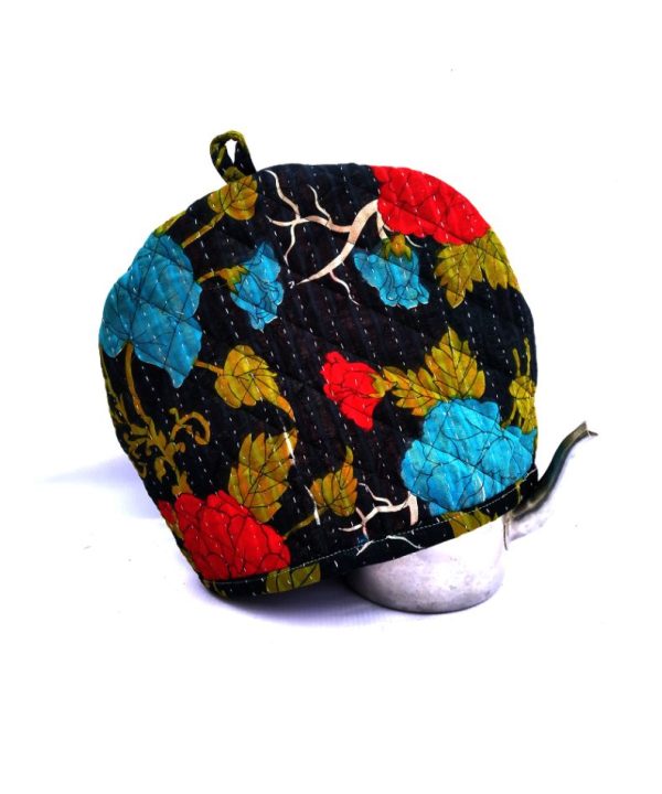 Alternative view of Recycled Kantha Kettle Cover