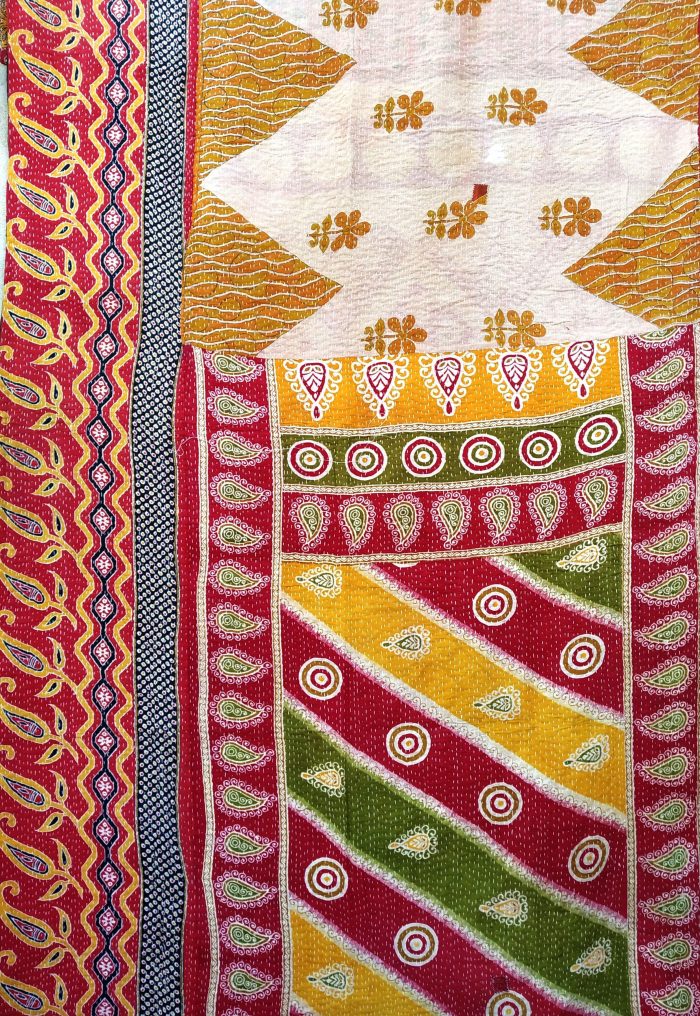 Vintage Kantha Quilts, Throw Blankets, Bedspreads & Wholesale Quilts