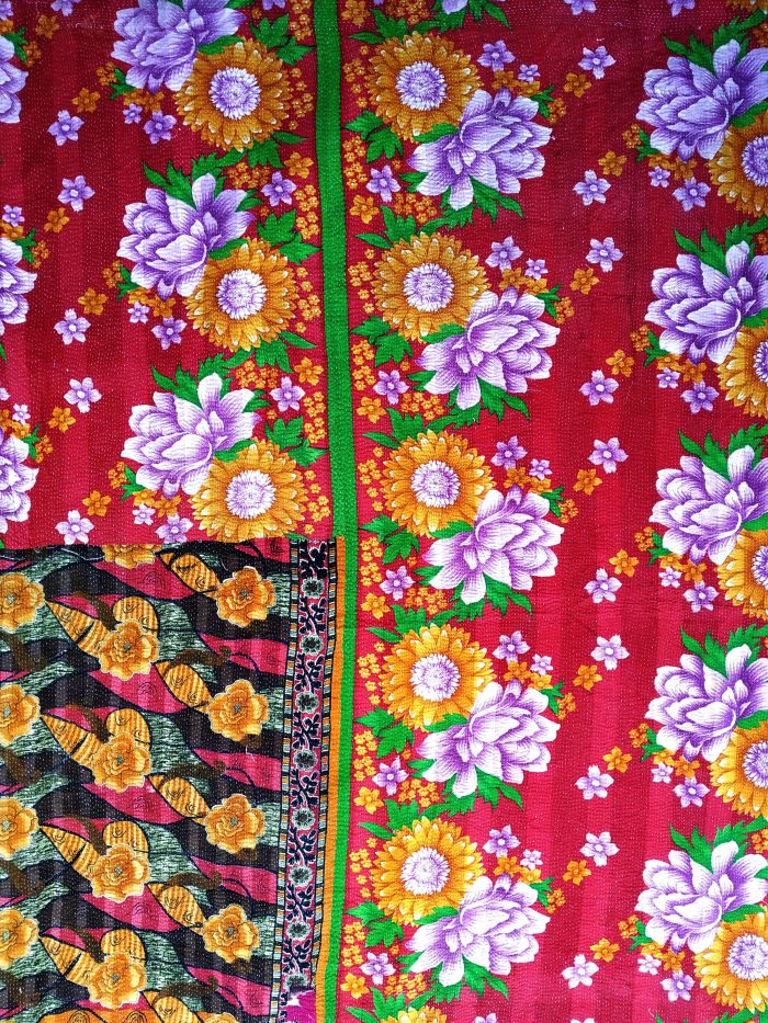 Vintage Kantha Quilts, Throw Blankets, Bedspreads & Wholesale Quilts