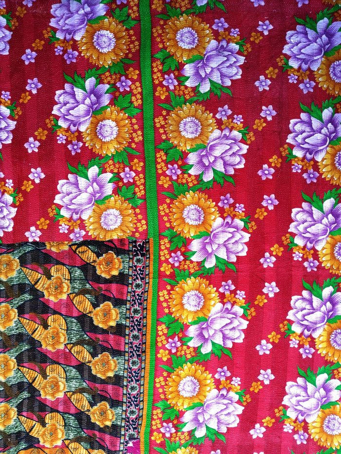 Vintage Kantha Quilts, Throw Blankets, Bedspreads & Wholesale Quilts