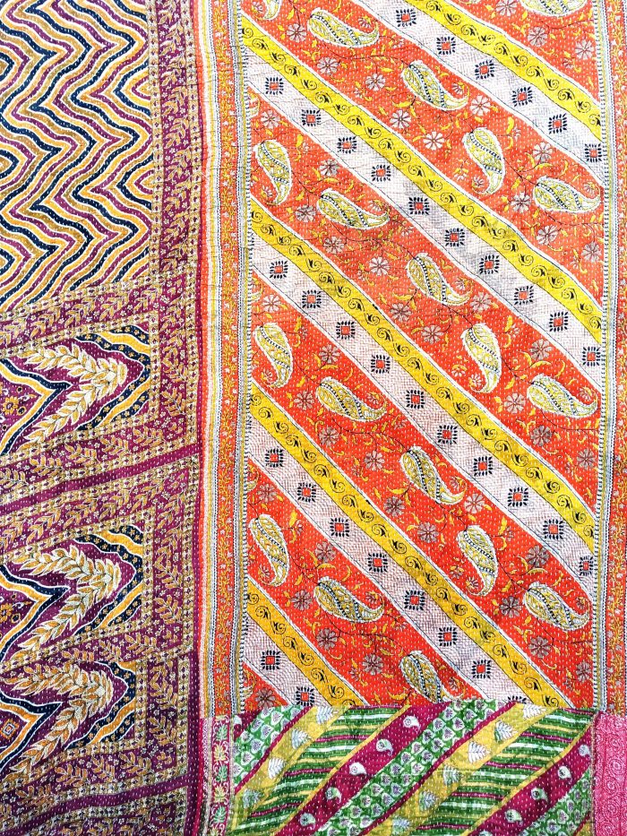 Vintage Kantha Quilts, Throw Blankets, Bedspreads & Wholesale Quilts