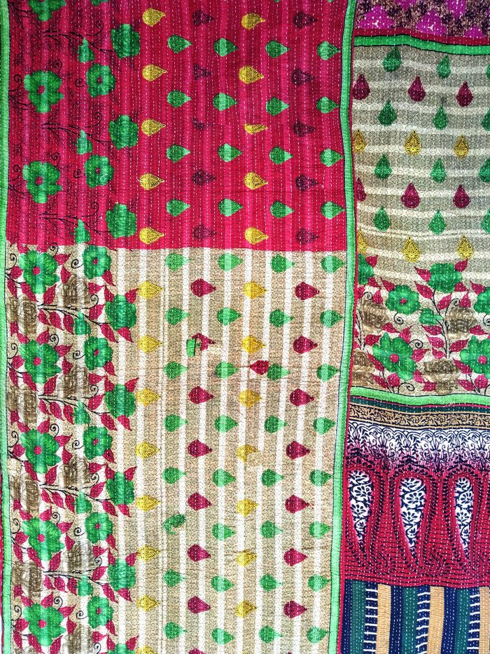 Vintage Kantha Quilts, Throw Blankets, Bedspreads & Wholesale Quilts