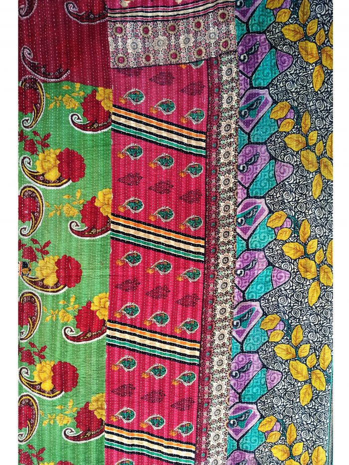 Vintage Kantha Quilts, Throw Blankets, Bedspreads & Wholesale Quilts