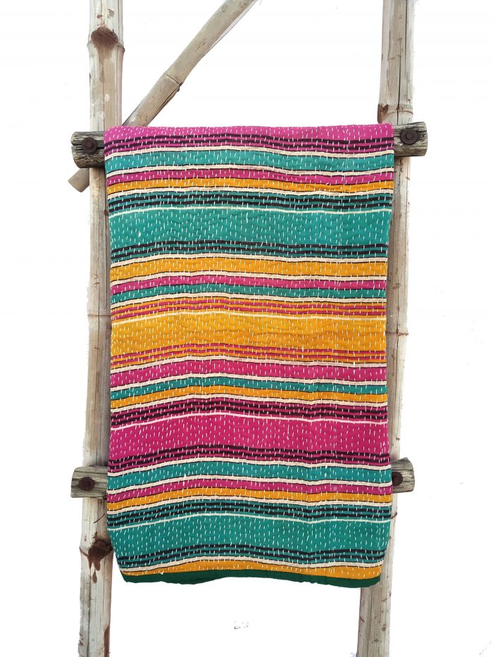 Vintage Kantha Quilts, Throw Blankets, Bedspreads & Wholesale Quilts