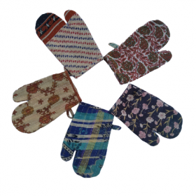 Kantha Oven Mitts Set