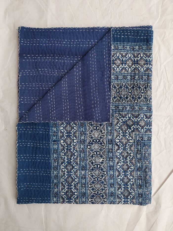 Vintage Kantha Quilts, Throw Blankets, Bedspreads & Wholesale Quilts