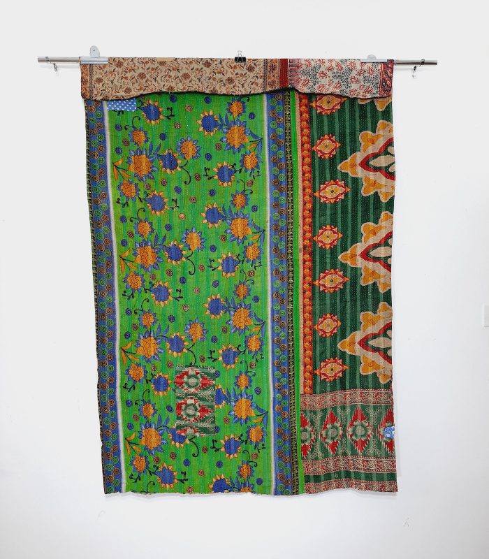 Vintage Kantha Quilts, Throw Blankets, Bedspreads & Wholesale Quilts