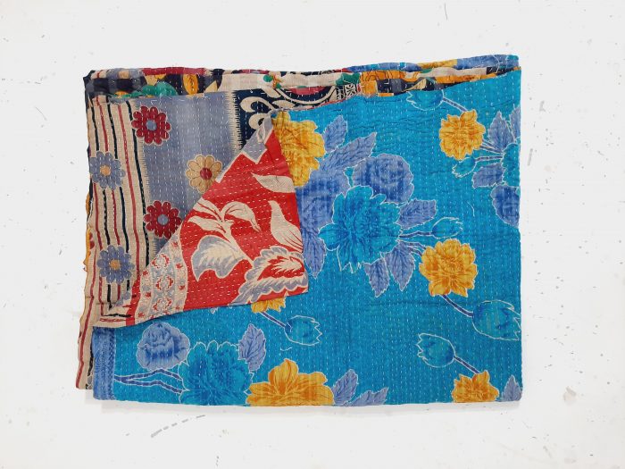 Vintage Kantha Quilts, Throw Blankets, Bedspreads & Wholesale Quilts