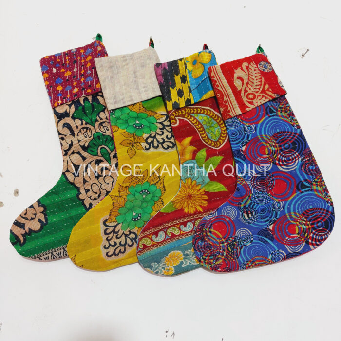 Vintage Kantha Quilts, Throw Blankets, Bedspreads & Wholesale Quilts