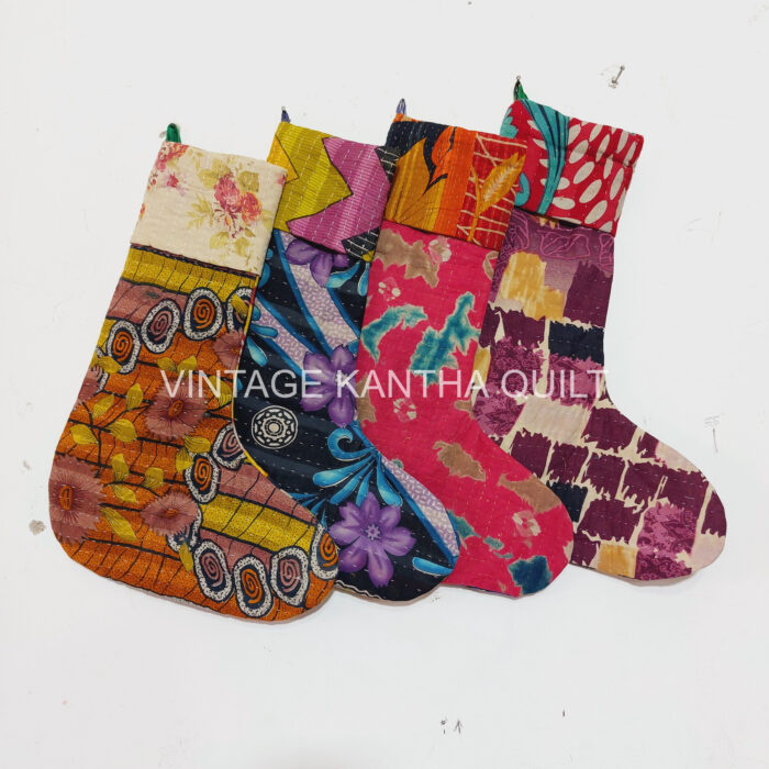 Vintage Kantha Quilts, Throw Blankets, Bedspreads & Wholesale Quilts