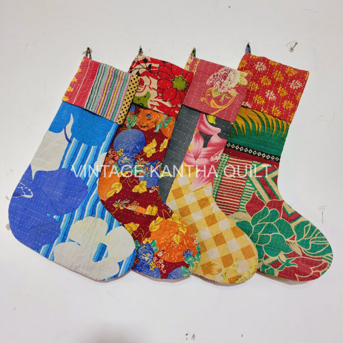 Vintage Kantha Quilts, Throw Blankets, Bedspreads & Wholesale Quilts