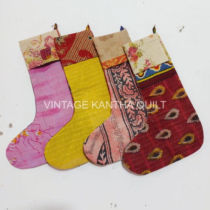 Vintage Kantha Quilts, Throw Blankets, Bedspreads & Wholesale Quilts