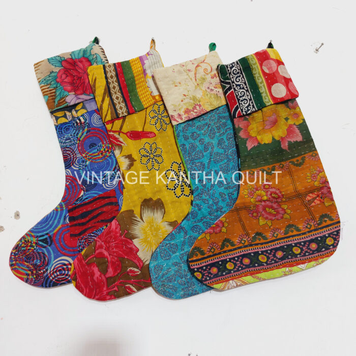 Vintage Kantha Quilts, Throw Blankets, Bedspreads & Wholesale Quilts