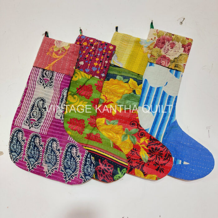 Vintage Kantha Quilts, Throw Blankets, Bedspreads & Wholesale Quilts