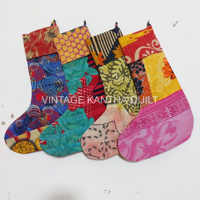 Vintage Kantha Quilts, Throw Blankets, Bedspreads & Wholesale Quilts