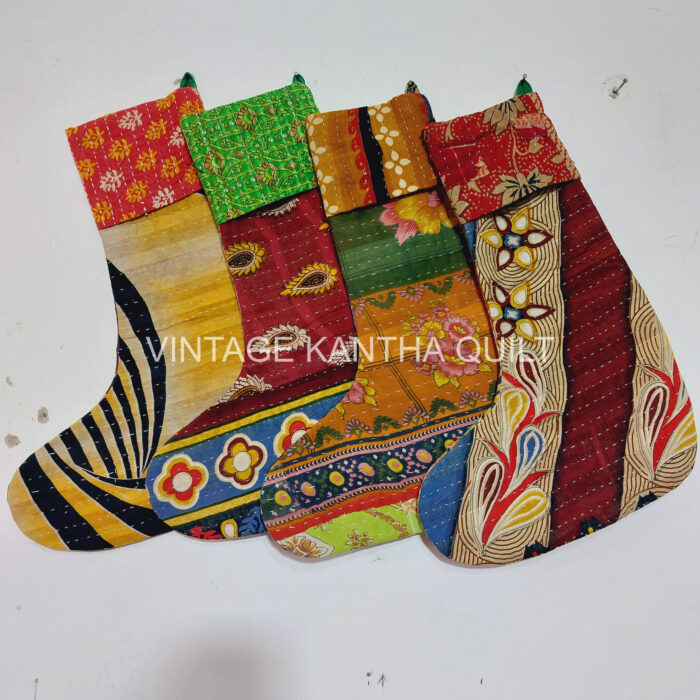 Vintage Kantha Quilts, Throw Blankets, Bedspreads & Wholesale Quilts