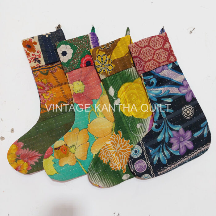 Vintage Kantha Quilts, Throw Blankets, Bedspreads & Wholesale Quilts