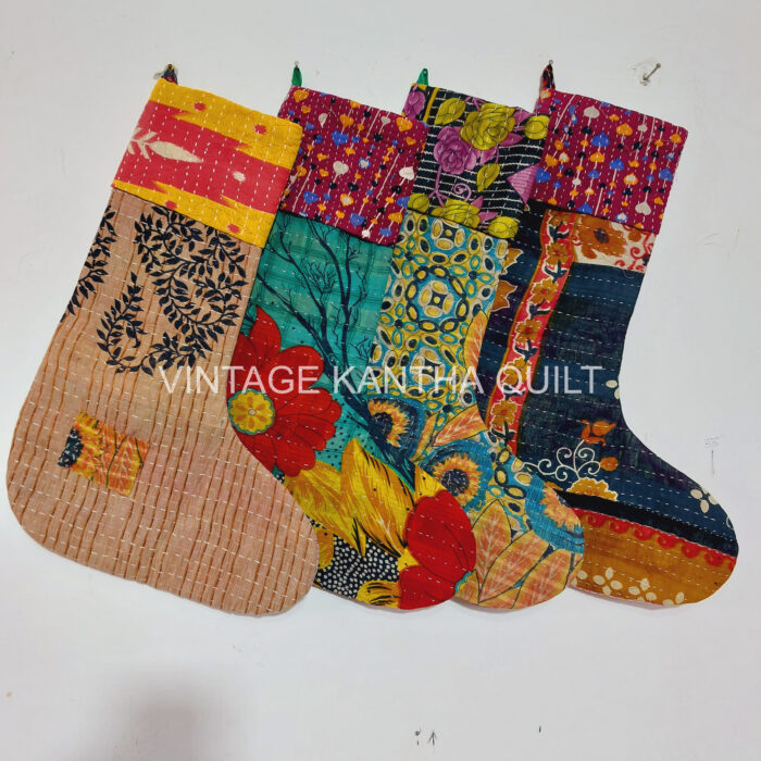 Vintage Kantha Quilts, Throw Blankets, Bedspreads & Wholesale Quilts