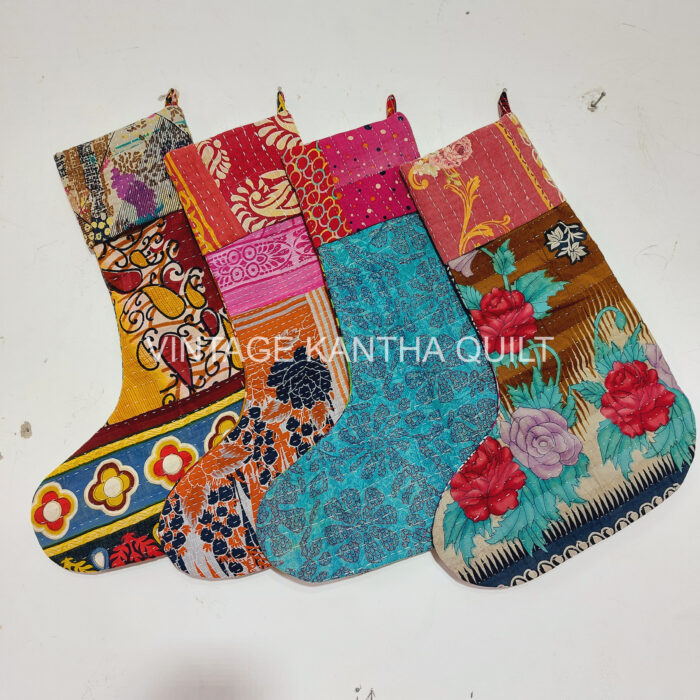 Vintage Kantha Quilts, Throw Blankets, Bedspreads & Wholesale Quilts