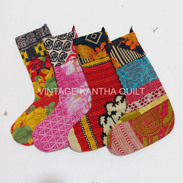 Vintage Kantha Quilts, Throw Blankets, Bedspreads & Wholesale Quilts