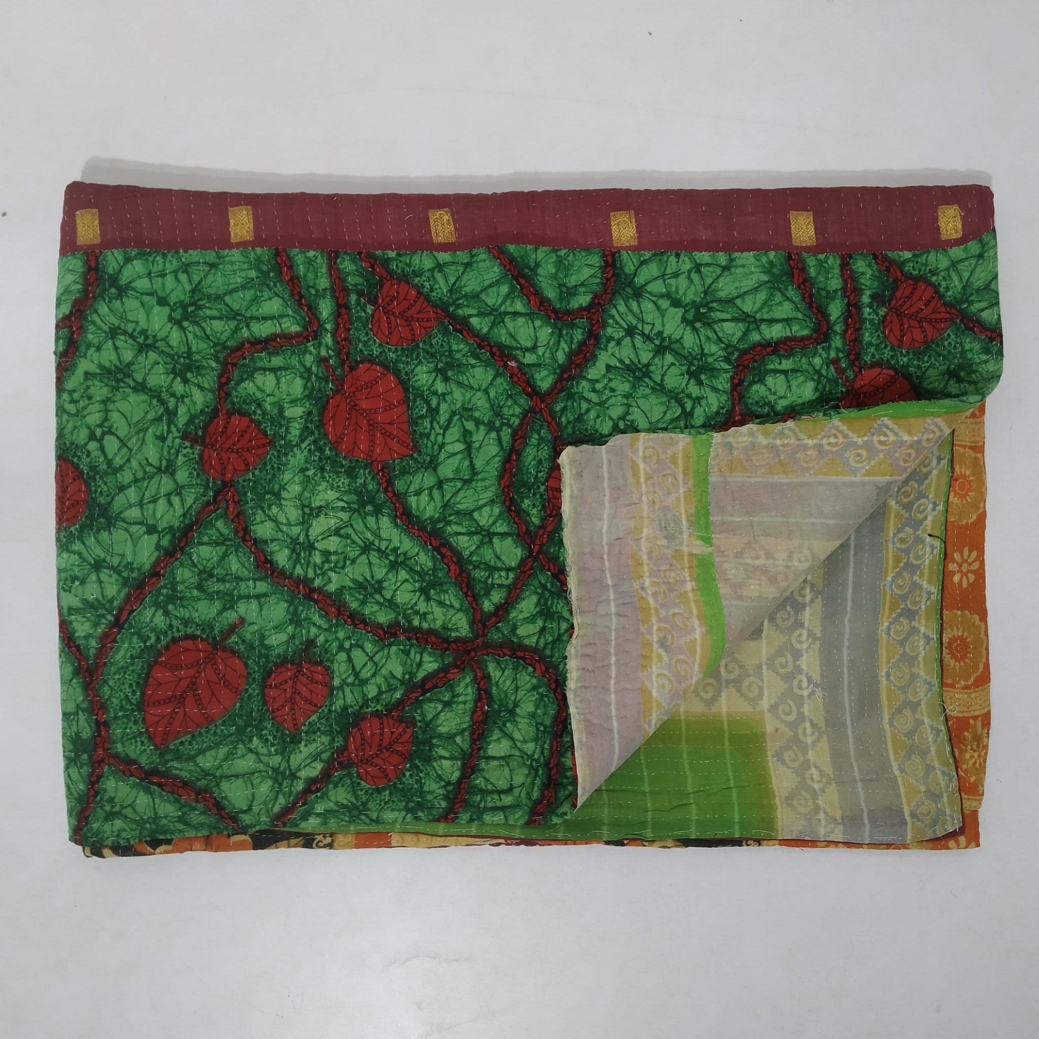 Kantha Quilt Handmade Twin Reversible Quilt Vintage Kantha Quilts, Throw Blankets, Bedspreads