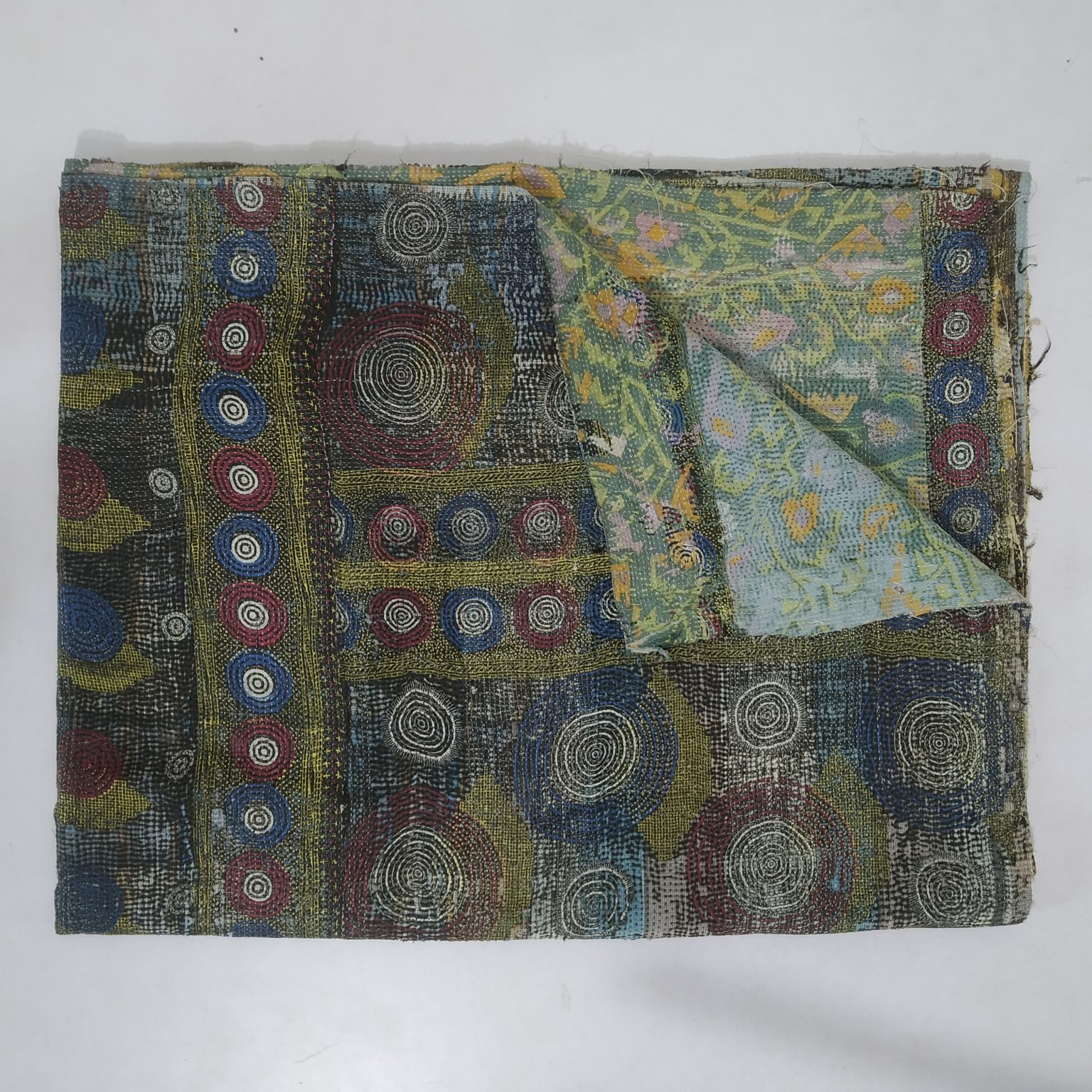 Kantha Quilt Twin Heavy Reversible Blanket Vintage Kantha Quilts, Throw Blankets, Bedspreads