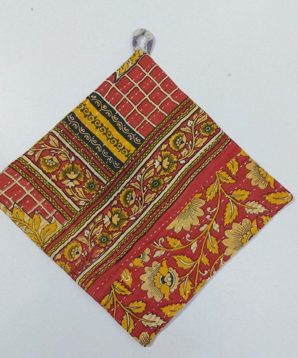 Alternative view of Cotton Sari Kantha Pot Holder Set of 5