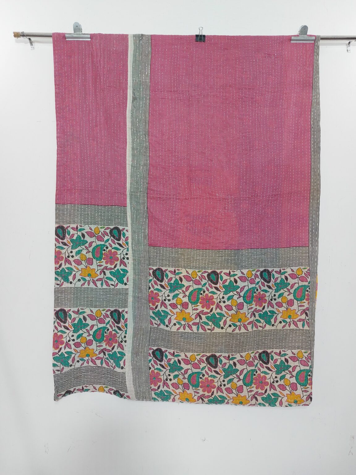 Indian Kantha Quilts Vintage Kantha Quilts, Throw Blankets, Bedspreads & Wholesale Quilts