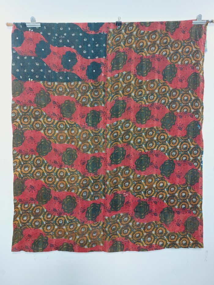 Vintage Kantha Quilts, Throw Blankets, Bedspreads & Wholesale Quilts