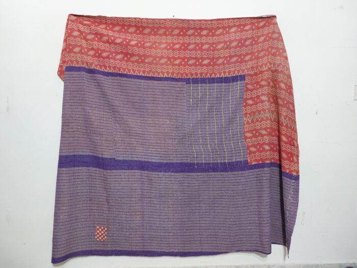 Vintage Kantha Quilts, Throw Blankets, Bedspreads & Wholesale Quilts