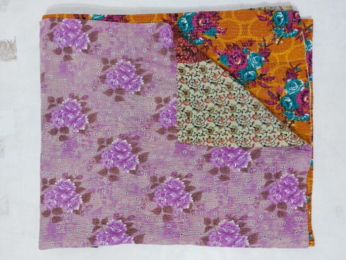 Vintage Kantha Quilts, Throw Blankets, Bedspreads & Wholesale Quilts