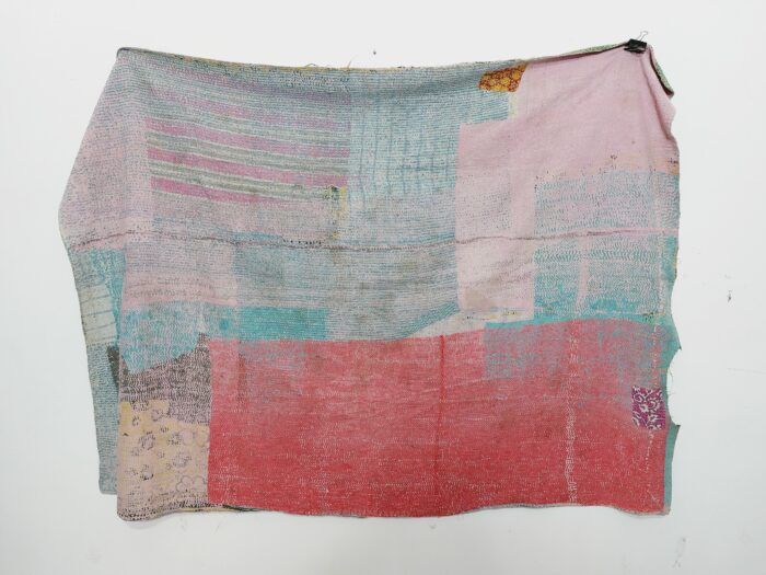 Vintage Kantha Quilts, Throw Blankets, Bedspreads & Wholesale Quilts