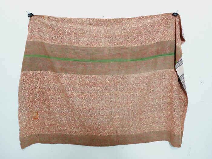 Vintage Kantha Quilts, Throw Blankets, Bedspreads & Wholesale Quilts